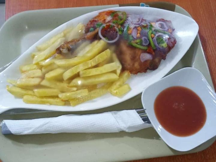 Blue Moon Hotels Victoria Island Lagos Buitenkant foto